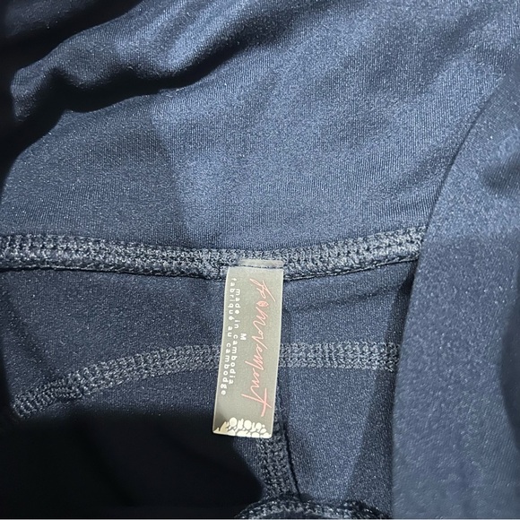 FP Movement by Free People Navy Blue Front Twist Capri Leggings Size Medium - Picture 5 of 8